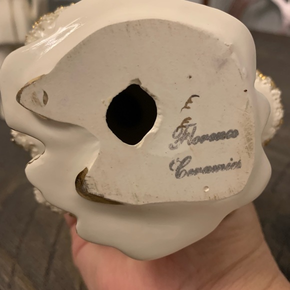 David and Betsy-White With Gold Trim-Blonde Hair - Picture 8 of 11